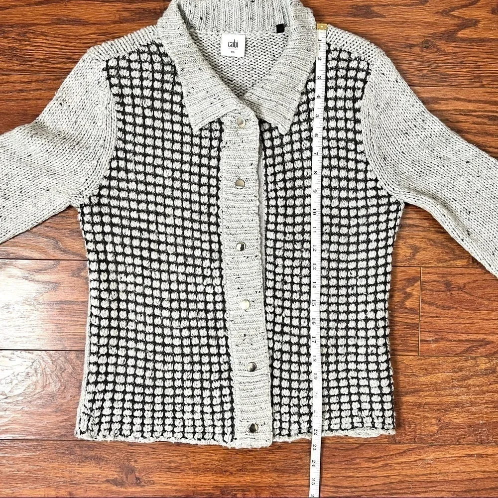 Cabi 3006 Gray Square Stich Window Pane Mock Neck Snap Cardigan Sweater Size S